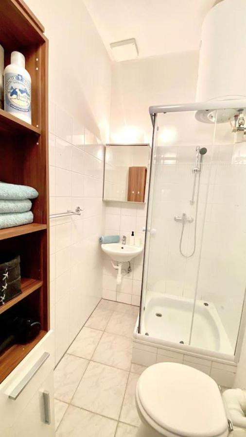 Amazonian Jungle Apartment In Viyana Dış mekan fotoğraf